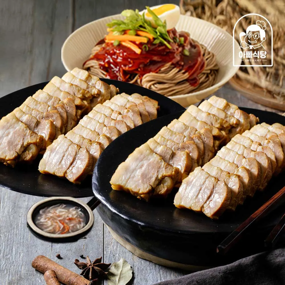 상시생산 황기 냉장 보쌈세트 3~4인분 (보쌈300g 2팩+비빔막국수+새우젓)