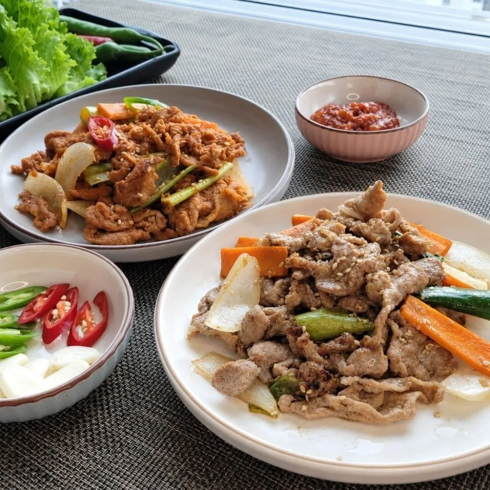 감칠맛 가득 비법양념으로 버무린 돼지 간장불고기 고추장불고기 300g X 3팩