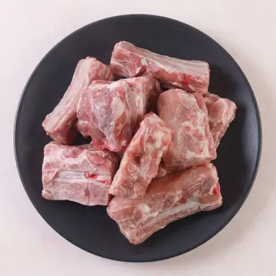 [농부의] 정육점 국내산 한돈 냉동 목뼈등뼈, 4kg, 1개
